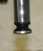 fuss_gleiter_schwarz_wartezimmerstuhl_2.jpg
