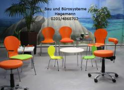 wartezimmerstuehle_(12).jpg