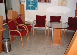 wartezimmer_einrichtung.jpg